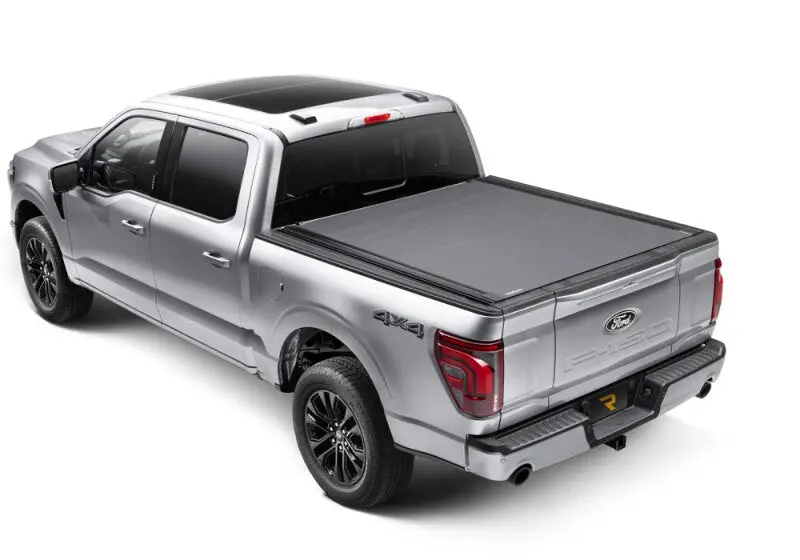 Bak Ford Super Duty 6.10Ft Bed Revolver X4ts 1