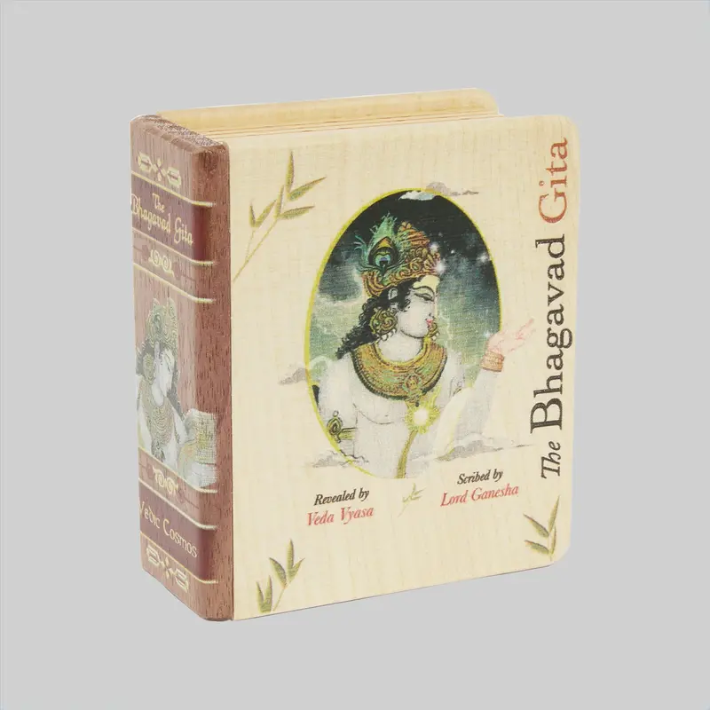 Bhagvad Gita In Wooden Box 1