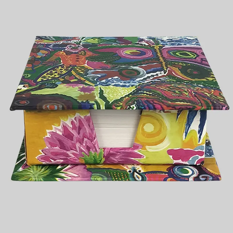 Memo Box With Paper Slips (Multicolour) 1