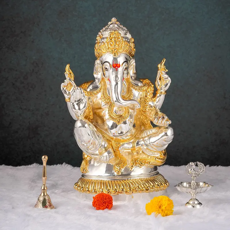 Silver (92.5) Sitting Ganesha In 2 Tone Finish 2059 Gm 1
